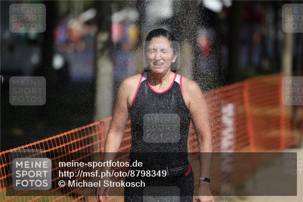 07.09.2025 - 19. Norderstedt Triathlon Michael Strokosch http://msf.ph/oto/8798349 07.09.2025 12:25:16 Laufen 299, 1367, 1380 meine-sportfotos.de
