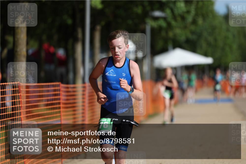 07.09.2025 - 19. Norderstedt Triathlon Michael Strokosch http://msf.ph/oto/8798581 07.09.2025 10:54:53 Laufen 78, 676 meine-sportfotos.de