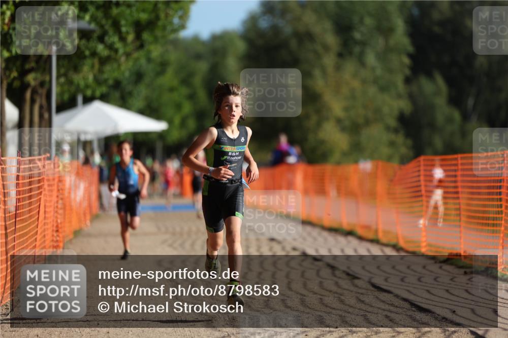 07.09.2025 - 19. Norderstedt Triathlon Michael Strokosch http://msf.ph/oto/8798583 07.09.2025 09:11:34 Laufen 1, 53 meine-sportfotos.de