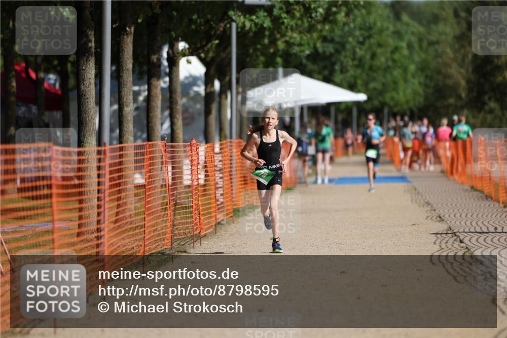 07.09.2025 - 19. Norderstedt Triathlon Michael Strokosch http://msf.ph/oto/8798595 07.09.2025 10:54:55 Laufen 78, 676 meine-sportfotos.de