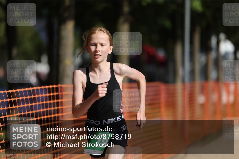 07.09.2025 - 19. Norderstedt Triathlon Michael Strokosch http://msf.ph/oto/8798719 07.09.2025 10:55:01 Laufen 78 meine-sportfotos.de