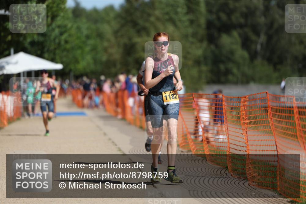 07.09.2025 - 19. Norderstedt Triathlon Michael Strokosch http://msf.ph/oto/8798759 07.09.2025 11:58:23 Laufen 185, 1172, 1182, 1279 meine-sportfotos.de