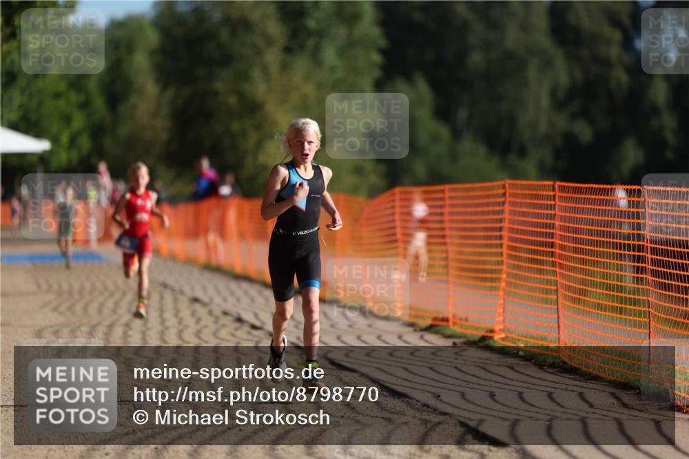 07.09.2025 - 19. Norderstedt Triathlon Michael Strokosch http://msf.ph/oto/8798770 07.09.2025 09:11:44 Laufen 46, 50, 53 meine-sportfotos.de