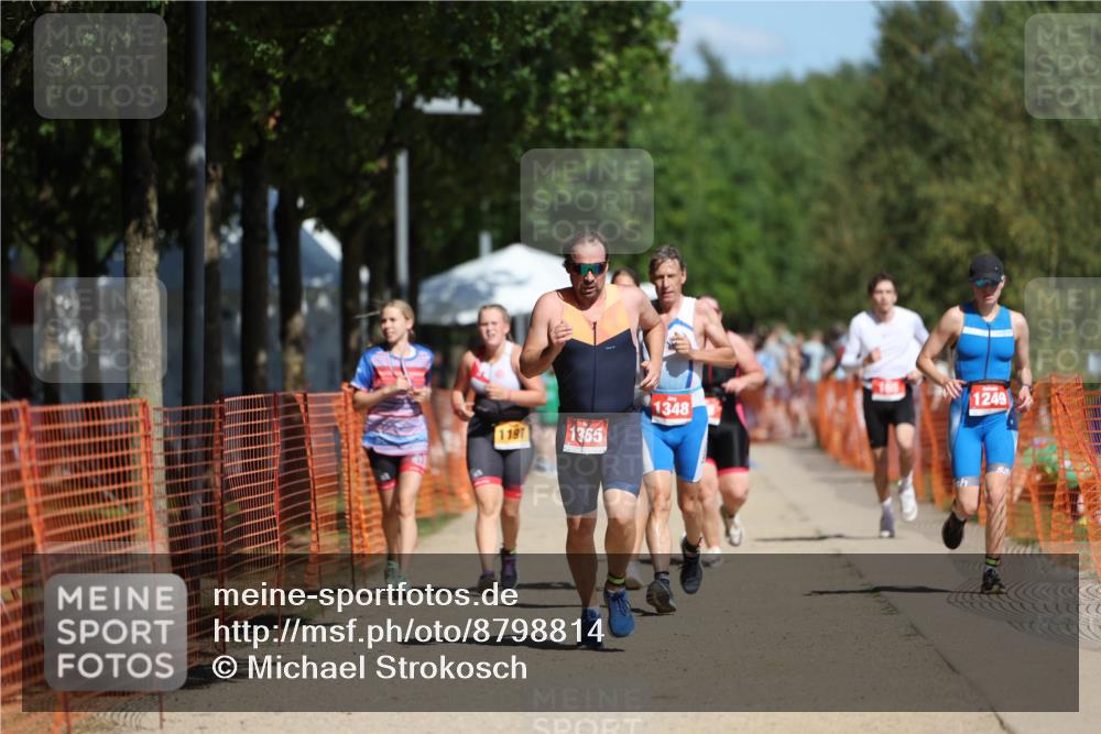 07.09.2025 - 19. Norderstedt Triathlon Michael Strokosch http://msf.ph/oto/8798814 07.09.2025 12:28:26 Laufen 165, 1197, 1249, 1348, 1365 meine-sportfotos.de