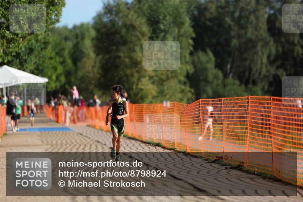 07.09.2025 - 19. Norderstedt Triathlon Michael Strokosch http://msf.ph/oto/8798924 07.09.2025 09:11:55 Laufen 44, 46 meine-sportfotos.de