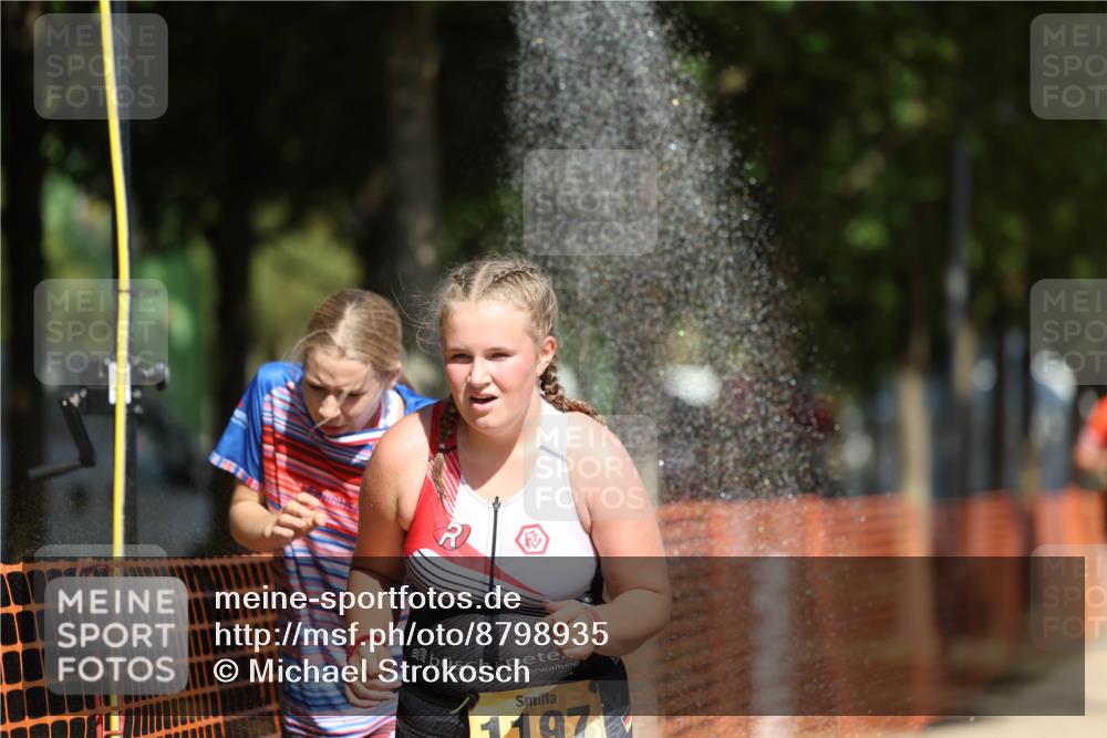 07.09.2025 - 19. Norderstedt Triathlon Michael Strokosch http://msf.ph/oto/8798935 07.09.2025 12:28:36 Laufen 165, 278, 736, 1197, 1348 meine-sportfotos.de