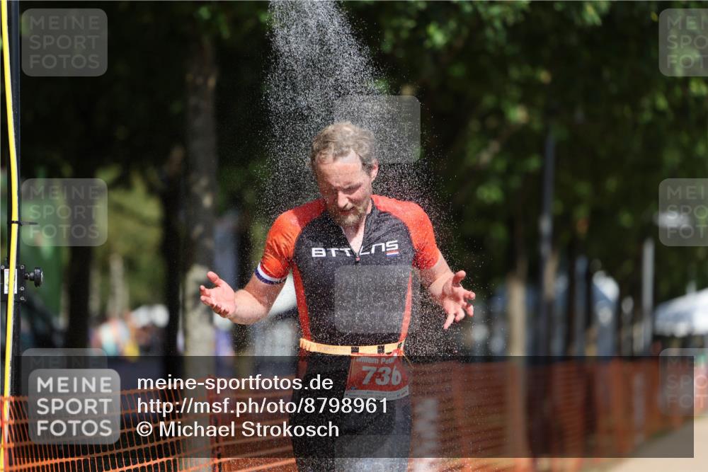 07.09.2025 - 19. Norderstedt Triathlon Michael Strokosch http://msf.ph/oto/8798961 07.09.2025 12:28:40 Laufen 278, 736 meine-sportfotos.de