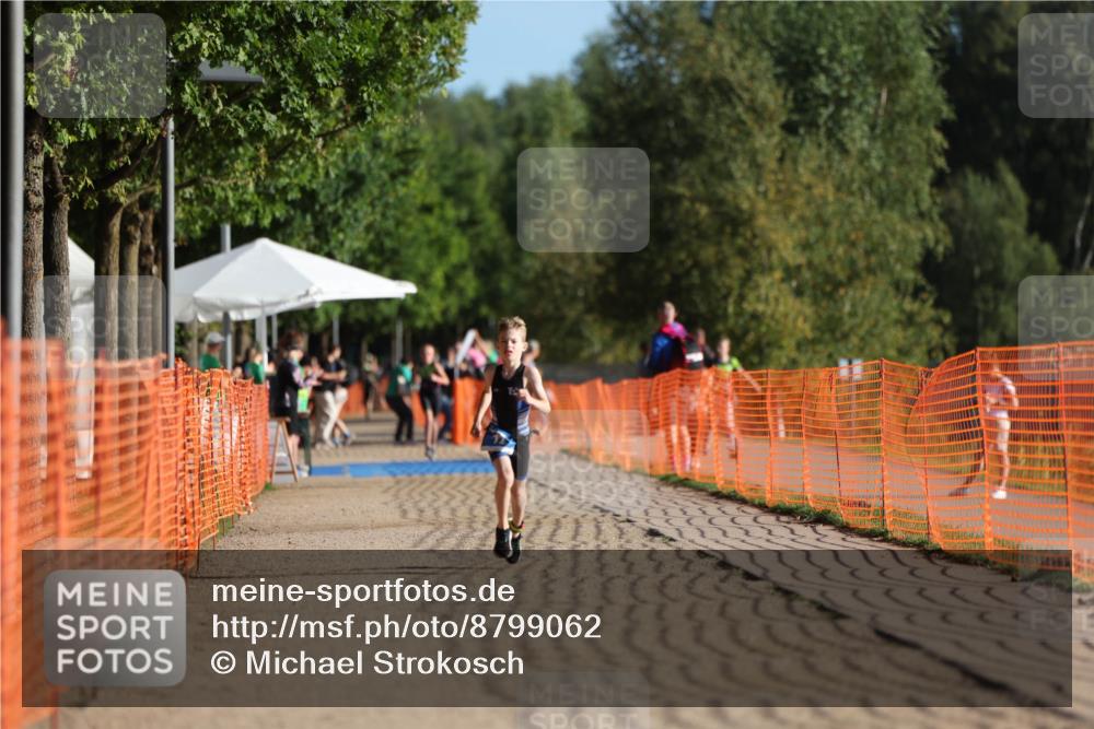 07.09.2025 - 19. Norderstedt Triathlon Michael Strokosch http://msf.ph/oto/8799062 07.09.2025 09:12:09 Laufen 12 meine-sportfotos.de