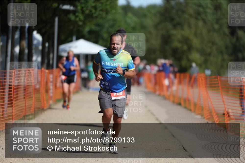 07.09.2025 - 19. Norderstedt Triathlon Michael Strokosch http://msf.ph/oto/8799133 07.09.2025 11:59:10 Laufen 281, 760 meine-sportfotos.de