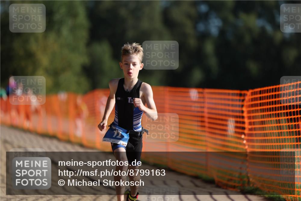 07.09.2025 - 19. Norderstedt Triathlon Michael Strokosch http://msf.ph/oto/8799163 07.09.2025 09:12:15 Laufen 12 meine-sportfotos.de