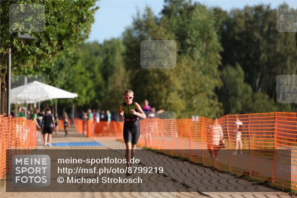 07.09.2025 - 19. Norderstedt Triathlon Michael Strokosch http://msf.ph/oto/8799219 07.09.2025 09:12:24 Laufen 4 meine-sportfotos.de