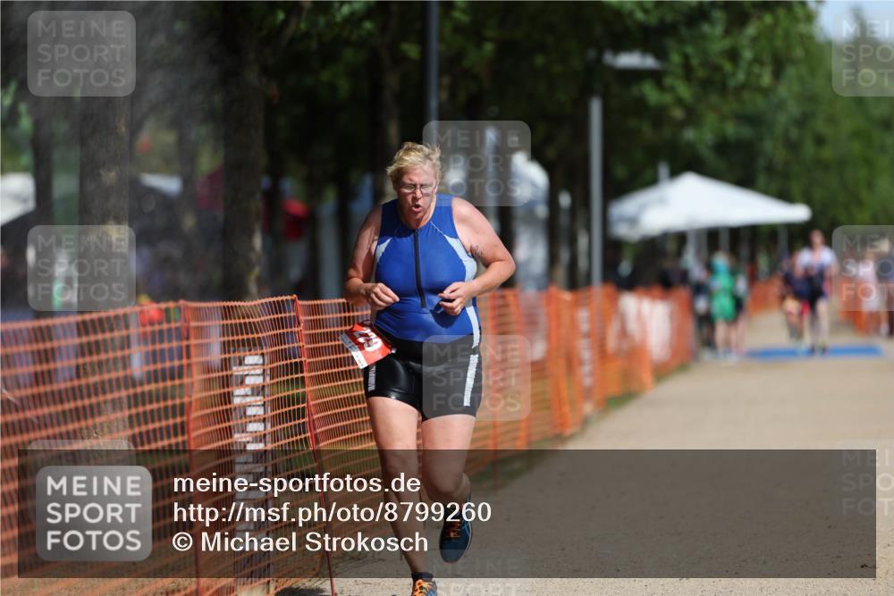 07.09.2025 - 19. Norderstedt Triathlon Michael Strokosch http://msf.ph/oto/8799260 07.09.2025 11:59:17 Laufen 229, 281, 760 meine-sportfotos.de