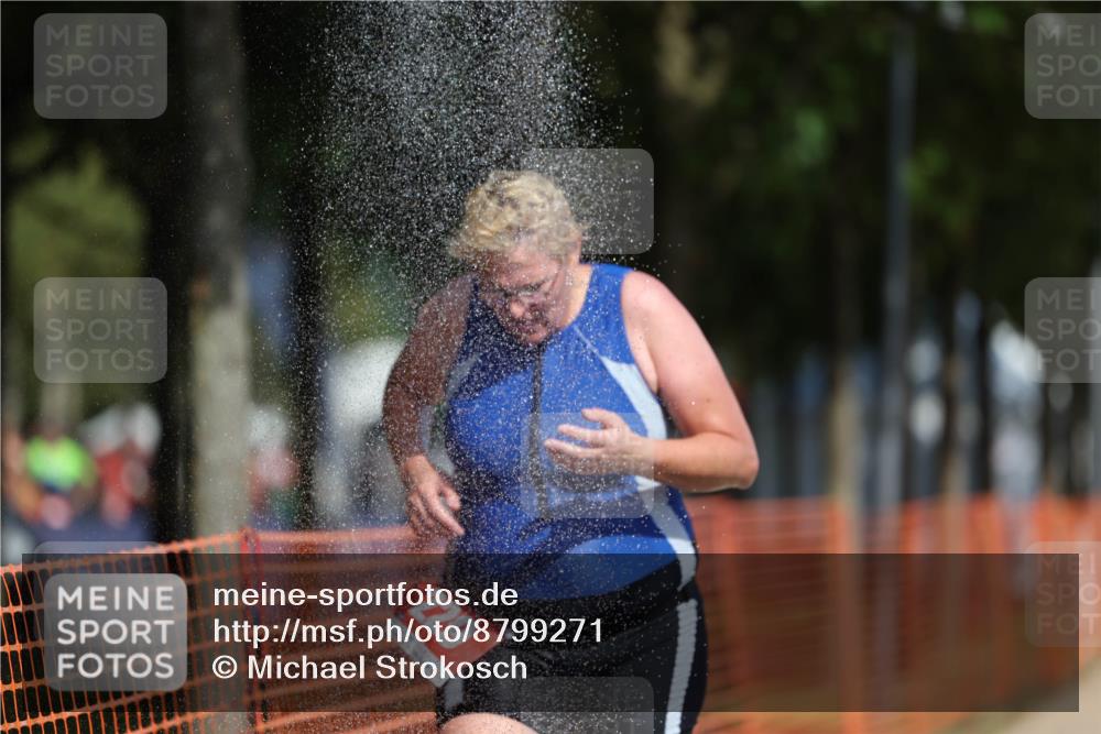 07.09.2025 - 19. Norderstedt Triathlon Michael Strokosch http://msf.ph/oto/8799271 07.09.2025 11:59:20 Laufen 229 meine-sportfotos.de