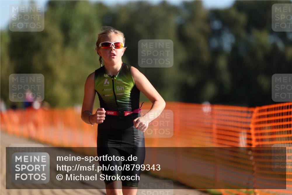 07.09.2025 - 19. Norderstedt Triathlon Michael Strokosch http://msf.ph/oto/8799343 07.09.2025 09:12:30 Laufen 4 meine-sportfotos.de