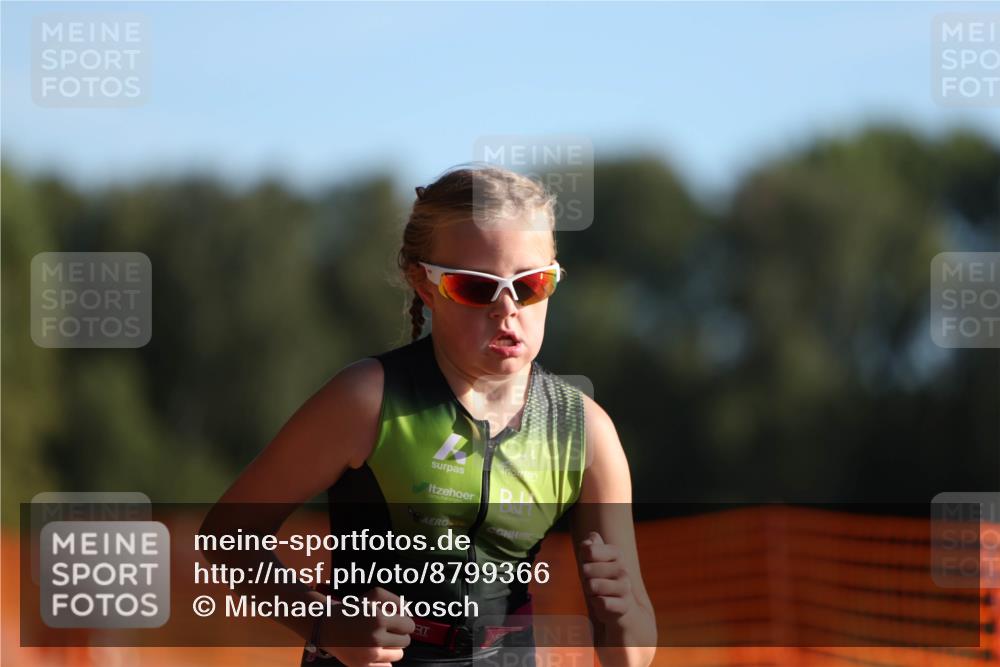 07.09.2025 - 19. Norderstedt Triathlon Michael Strokosch http://msf.ph/oto/8799366 07.09.2025 09:12:31 Laufen 4 meine-sportfotos.de