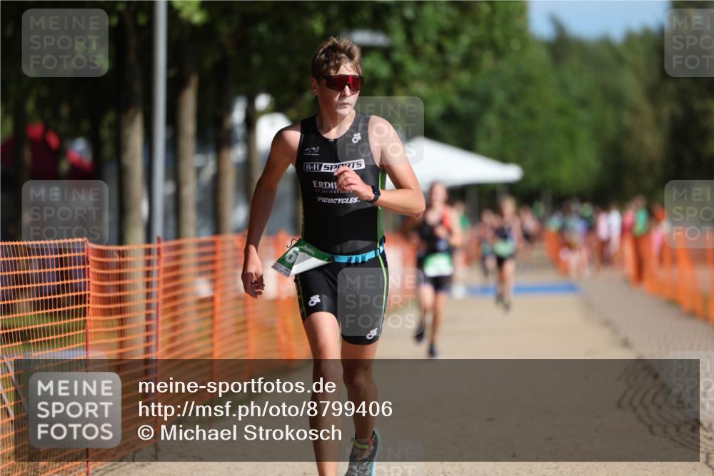07.09.2025 - 19. Norderstedt Triathlon Michael Strokosch http://msf.ph/oto/8799406 07.09.2025 10:55:59 Laufen 89, 109, 668 meine-sportfotos.de