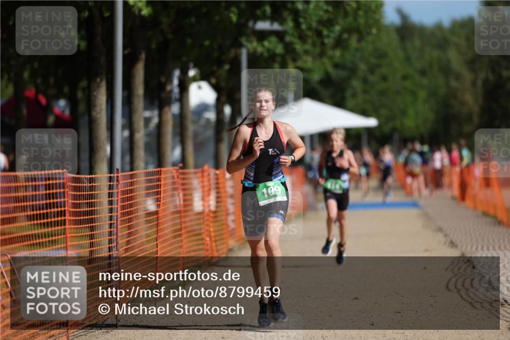07.09.2025 - 19. Norderstedt Triathlon Michael Strokosch http://msf.ph/oto/8799459 07.09.2025 10:56:04 Laufen 109, 114, 668 meine-sportfotos.de