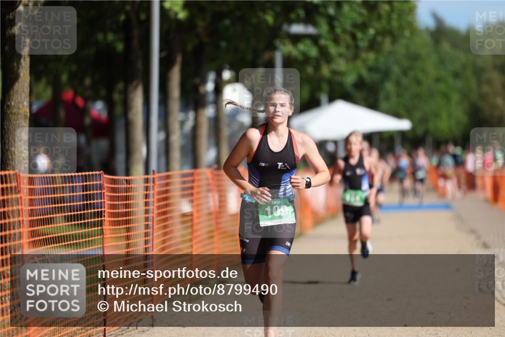 07.09.2025 - 19. Norderstedt Triathlon Michael Strokosch http://msf.ph/oto/8799490 07.09.2025 10:56:04 Laufen 109, 114, 668 meine-sportfotos.de