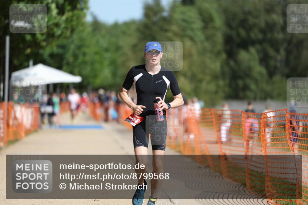 07.09.2025 - 19. Norderstedt Triathlon Michael Strokosch http://msf.ph/oto/8799568 07.09.2025 11:59:52 Laufen 306 meine-sportfotos.de