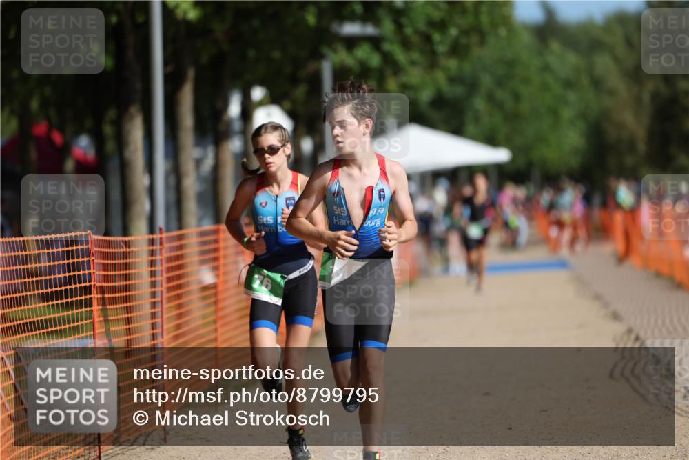 07.09.2025 - 19. Norderstedt Triathlon Michael Strokosch http://msf.ph/oto/8799795 07.09.2025 10:56:20 Laufen 70, 76, 102 meine-sportfotos.de