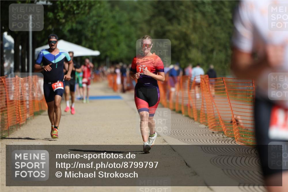 07.09.2025 - 19. Norderstedt Triathlon Michael Strokosch http://msf.ph/oto/8799797 07.09.2025 12:00:21 Laufen 714, 749, 1253 meine-sportfotos.de