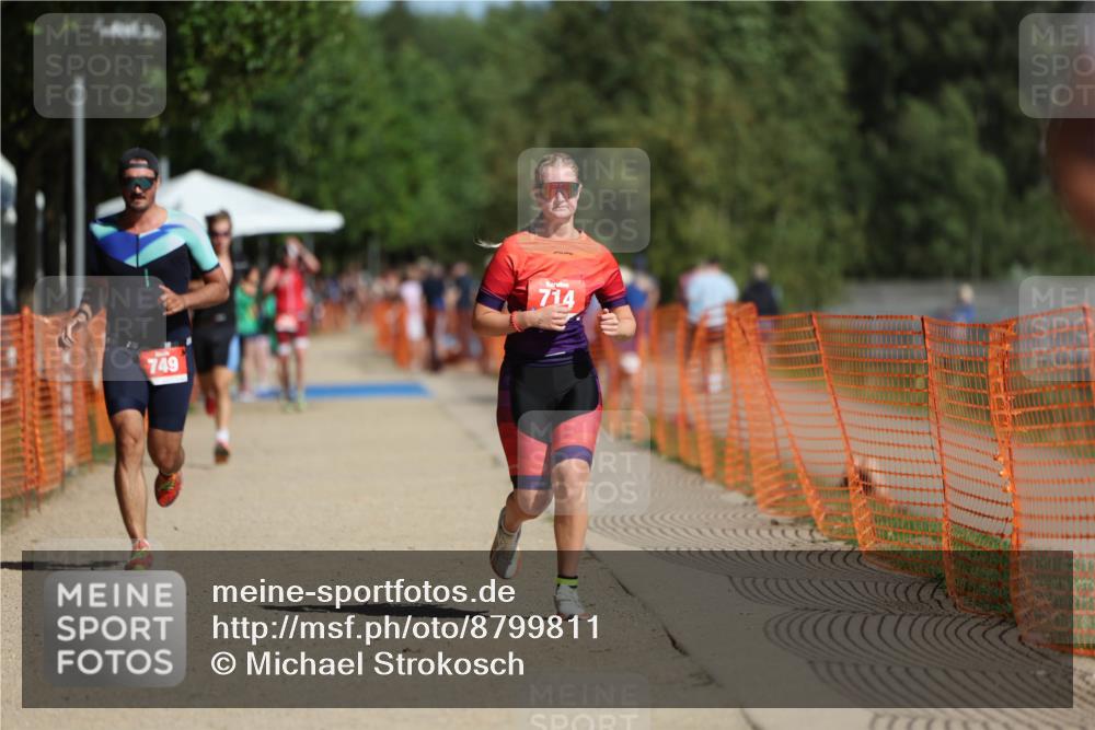 07.09.2025 - 19. Norderstedt Triathlon Michael Strokosch http://msf.ph/oto/8799811 07.09.2025 12:00:21 Laufen 714, 749, 1253 meine-sportfotos.de
