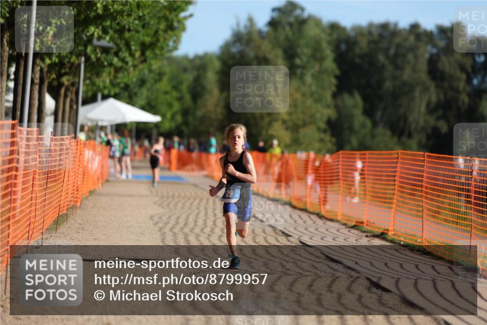 07.09.2025 - 19. Norderstedt Triathlon Michael Strokosch http://msf.ph/oto/8799957 07.09.2025 09:13:30 Laufen 14, 29, 45, 55 meine-sportfotos.de