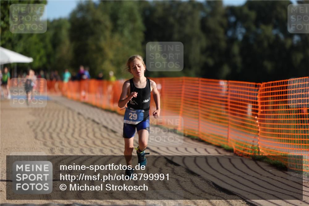 07.09.2025 - 19. Norderstedt Triathlon Michael Strokosch http://msf.ph/oto/8799991 07.09.2025 09:13:32 Laufen 29, 55 meine-sportfotos.de