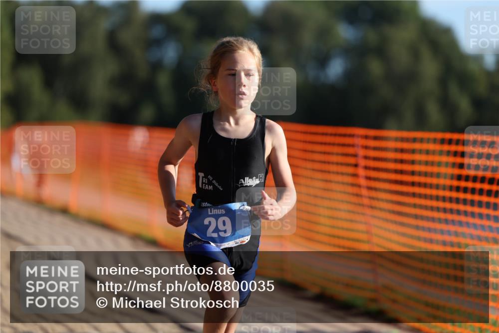 07.09.2025 - 19. Norderstedt Triathlon Michael Strokosch http://msf.ph/oto/8800035 07.09.2025 09:13:33 Laufen 29 meine-sportfotos.de