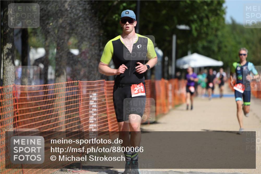 07.09.2025 - 19. Norderstedt Triathlon Michael Strokosch http://msf.ph/oto/8800066 07.09.2025 12:30:04 Laufen 261, 279 meine-sportfotos.de