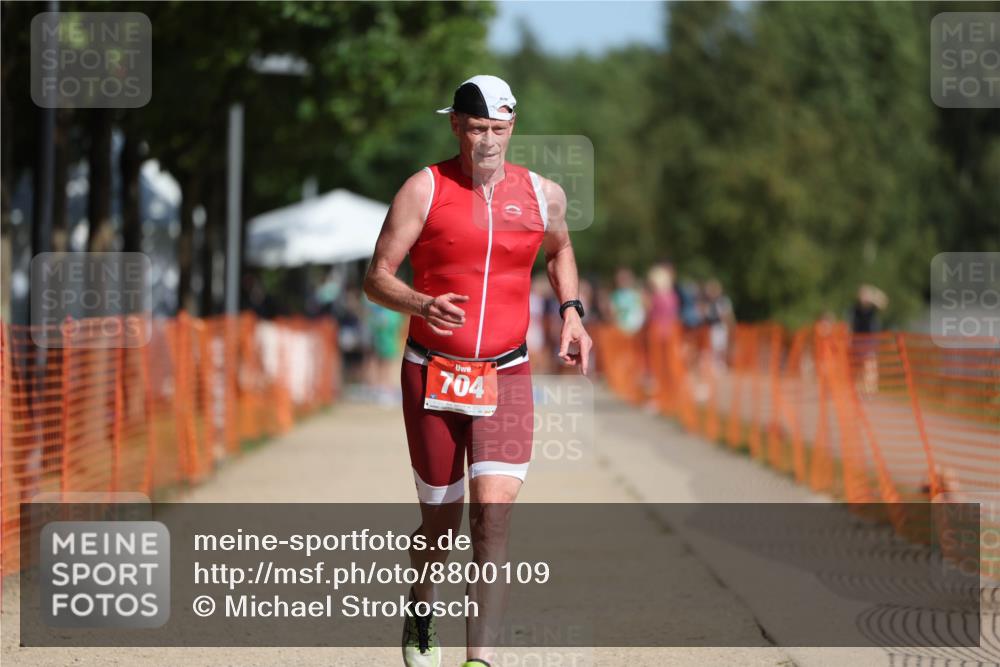 07.09.2025 - 19. Norderstedt Triathlon Michael Strokosch http://msf.ph/oto/8800109 07.09.2025 12:00:41 Laufen 704 meine-sportfotos.de
