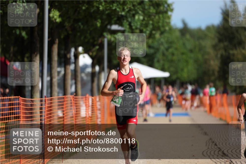 07.09.2025 - 19. Norderstedt Triathlon Michael Strokosch http://msf.ph/oto/8800118 07.09.2025 10:56:49 Laufen 98, 104 meine-sportfotos.de