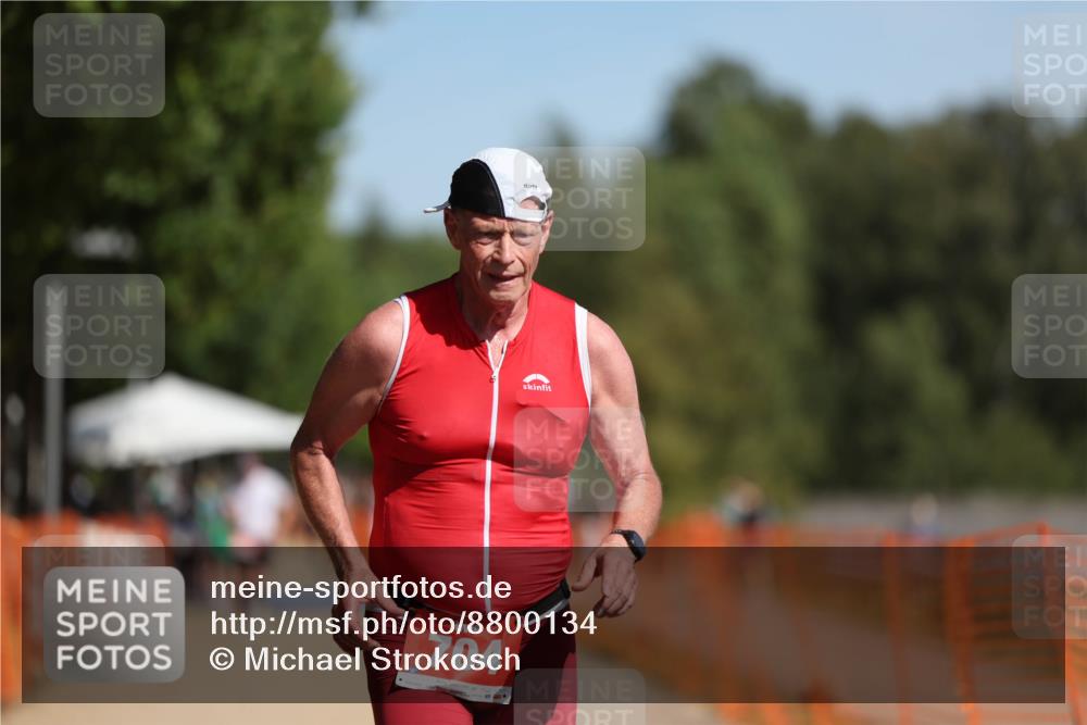 07.09.2025 - 19. Norderstedt Triathlon Michael Strokosch http://msf.ph/oto/8800134 07.09.2025 12:00:42 Laufen 704 meine-sportfotos.de