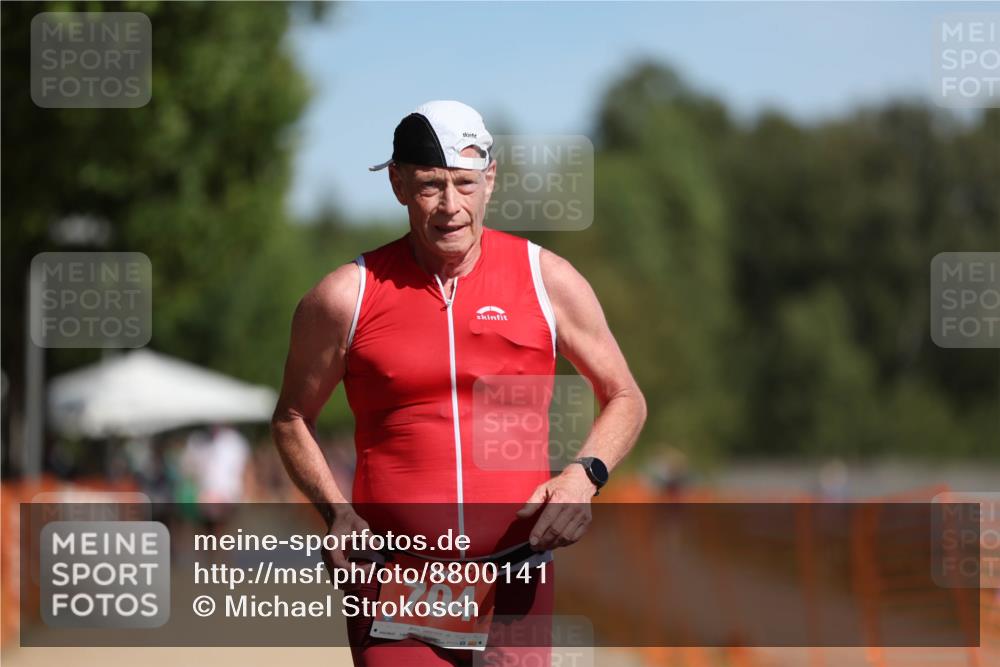 07.09.2025 - 19. Norderstedt Triathlon Michael Strokosch http://msf.ph/oto/8800141 07.09.2025 12:00:43 Laufen 704 meine-sportfotos.de