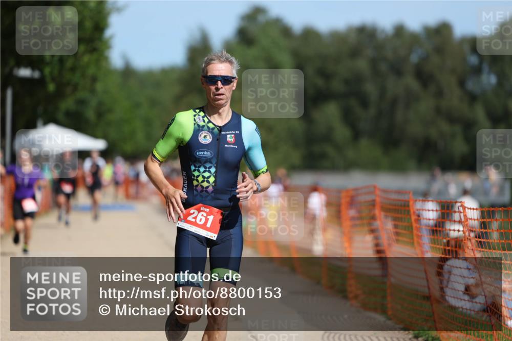 07.09.2025 - 19. Norderstedt Triathlon Michael Strokosch http://msf.ph/oto/8800153 07.09.2025 12:30:07 Laufen 261, 279, 1246 meine-sportfotos.de