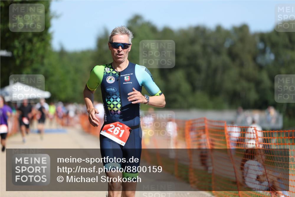 07.09.2025 - 19. Norderstedt Triathlon Michael Strokosch http://msf.ph/oto/8800159 07.09.2025 12:30:07 Laufen 261, 279, 1246 meine-sportfotos.de