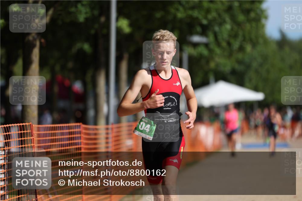 07.09.2025 - 19. Norderstedt Triathlon Michael Strokosch http://msf.ph/oto/8800162 07.09.2025 10:56:51 Laufen 98, 104 meine-sportfotos.de