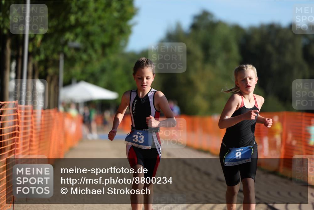 07.09.2025 - 19. Norderstedt Triathlon Michael Strokosch http://msf.ph/oto/8800234 07.09.2025 09:13:46 Laufen 9, 33 meine-sportfotos.de