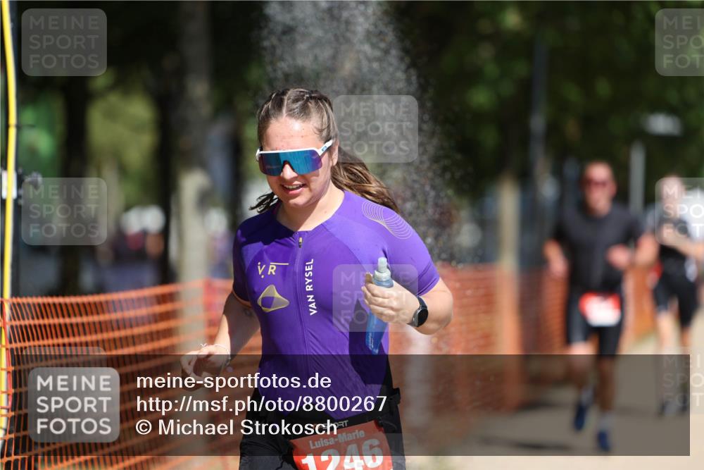 07.09.2025 - 19. Norderstedt Triathlon Michael Strokosch http://msf.ph/oto/8800267 07.09.2025 12:30:16 Laufen 252, 292, 1246 meine-sportfotos.de