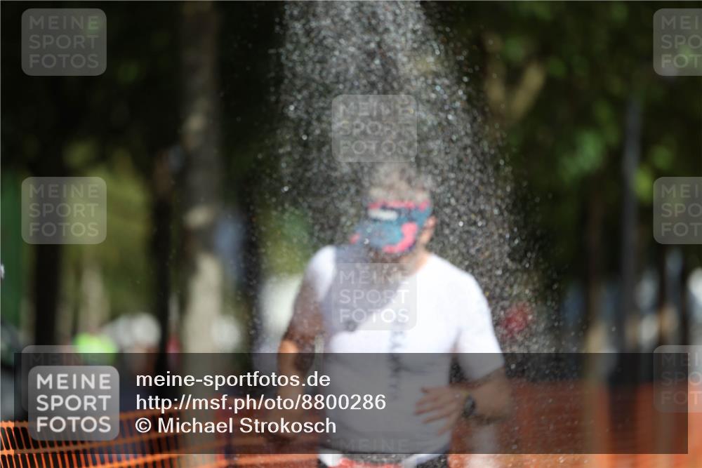 07.09.2025 - 19. Norderstedt Triathlon Michael Strokosch http://msf.ph/oto/8800286 07.09.2025 12:00:55 Laufen 284, 1152 meine-sportfotos.de