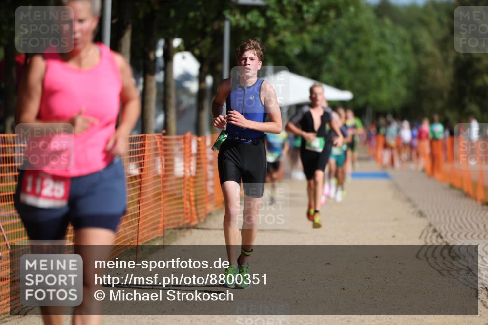 07.09.2025 - 19. Norderstedt Triathlon Michael Strokosch http://msf.ph/oto/8800351 07.09.2025 10:57:08 Laufen 58, 122, 636, 1125 meine-sportfotos.de