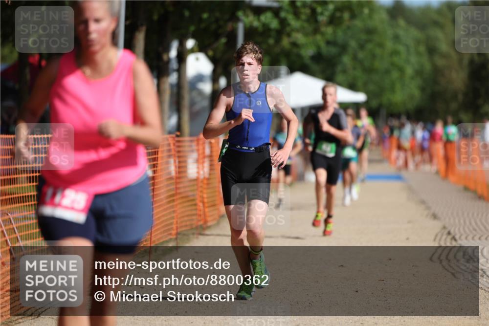 07.09.2025 - 19. Norderstedt Triathlon Michael Strokosch http://msf.ph/oto/8800362 07.09.2025 10:57:09 Laufen 58, 122, 126, 636, 1125 meine-sportfotos.de
