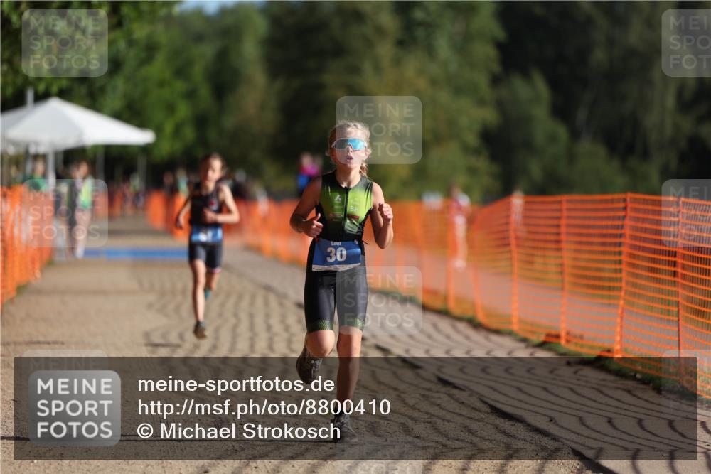 07.09.2025 - 19. Norderstedt Triathlon Michael Strokosch http://msf.ph/oto/8800410 07.09.2025 09:14:05 Laufen 30, 51 meine-sportfotos.de