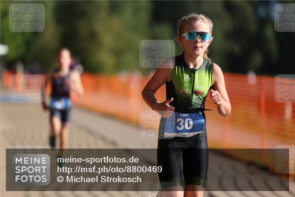 07.09.2025 - 19. Norderstedt Triathlon Michael Strokosch http://msf.ph/oto/8800469 07.09.2025 09:14:07 Laufen 30, 51 meine-sportfotos.de