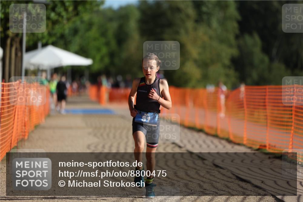 07.09.2025 - 19. Norderstedt Triathlon Michael Strokosch http://msf.ph/oto/8800475 07.09.2025 09:14:08 Laufen 30, 51 meine-sportfotos.de