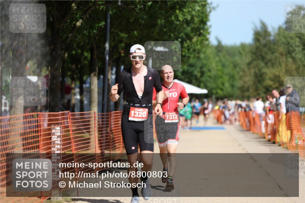 07.09.2025 - 19. Norderstedt Triathlon Michael Strokosch http://msf.ph/oto/8800803 07.09.2025 12:30:57 Laufen 710, 1300, 1320, 1372 meine-sportfotos.de