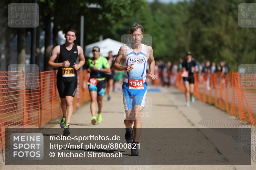 07.09.2025 - 19. Norderstedt Triathlon Michael Strokosch http://msf.ph/oto/8800821 07.09.2025 12:01:24 Laufen 770, 1208, 1332, 1348 meine-sportfotos.de