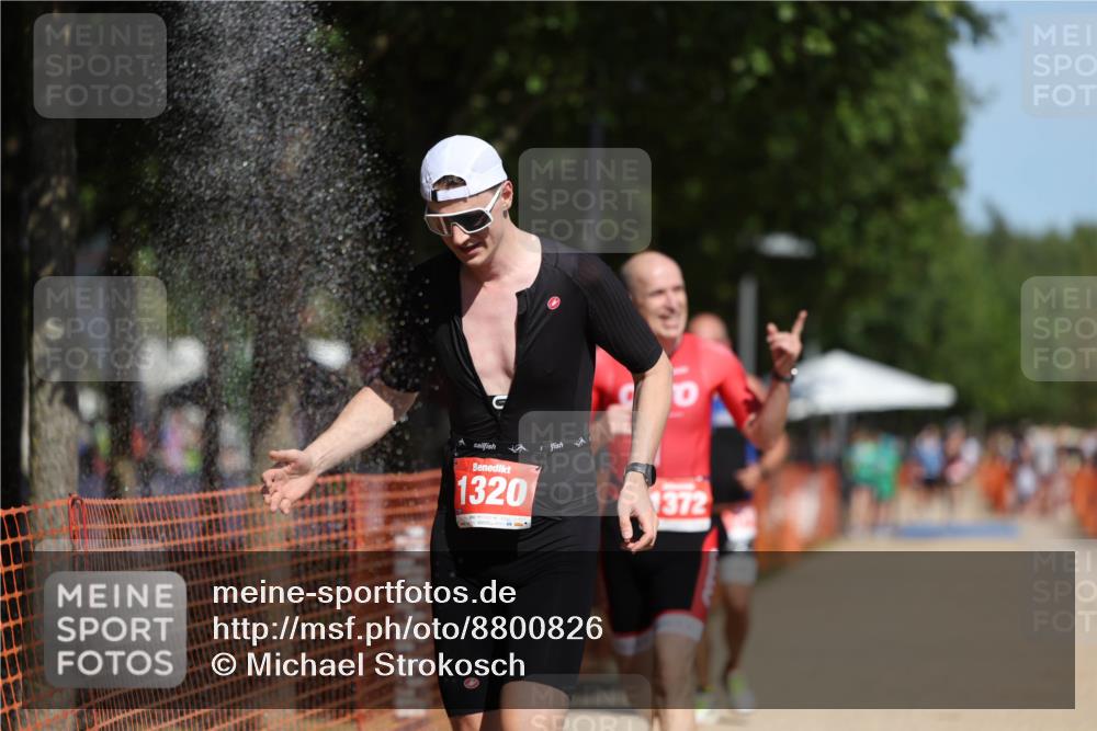 07.09.2025 - 19. Norderstedt Triathlon Michael Strokosch http://msf.ph/oto/8800826 07.09.2025 12:30:58 Laufen 710, 1300, 1320, 1372 meine-sportfotos.de