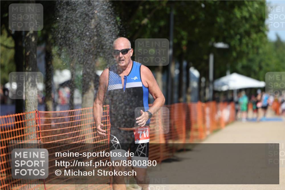 07.09.2025 - 19. Norderstedt Triathlon Michael Strokosch http://msf.ph/oto/8800880 07.09.2025 12:31:02 Laufen 710, 1320, 1372 meine-sportfotos.de