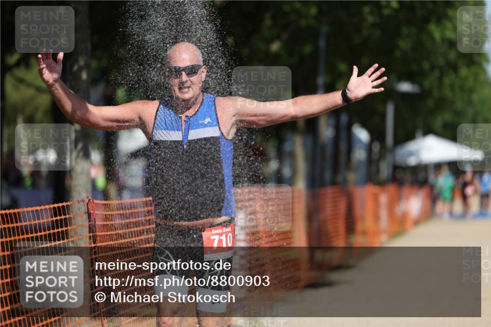 07.09.2025 - 19. Norderstedt Triathlon Michael Strokosch http://msf.ph/oto/8800903 07.09.2025 12:31:02 Laufen 710, 1320, 1372 meine-sportfotos.de